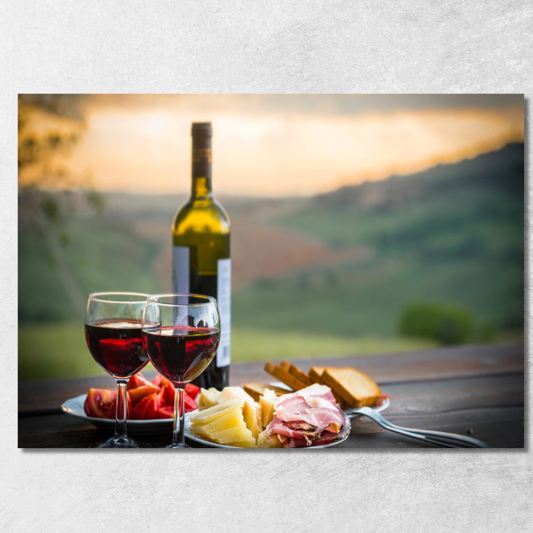 Quadro Moderno Degustazione Di Vino Con Formaggi E Salumi In Collina foo51 quadro stampato su tela Quadro Moderno Degustazione Di Vino Con Formaggi E Salumi In Collina foo51 quadro stampato su tela