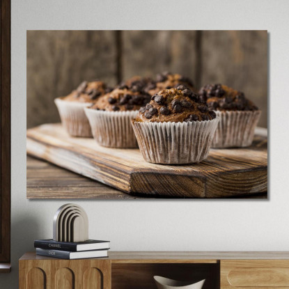 Quadro Moderno Muffin Al Cioccolato Con Gocce Fondenti Su Tagliere Rustico foo82 quadro stampato su tela