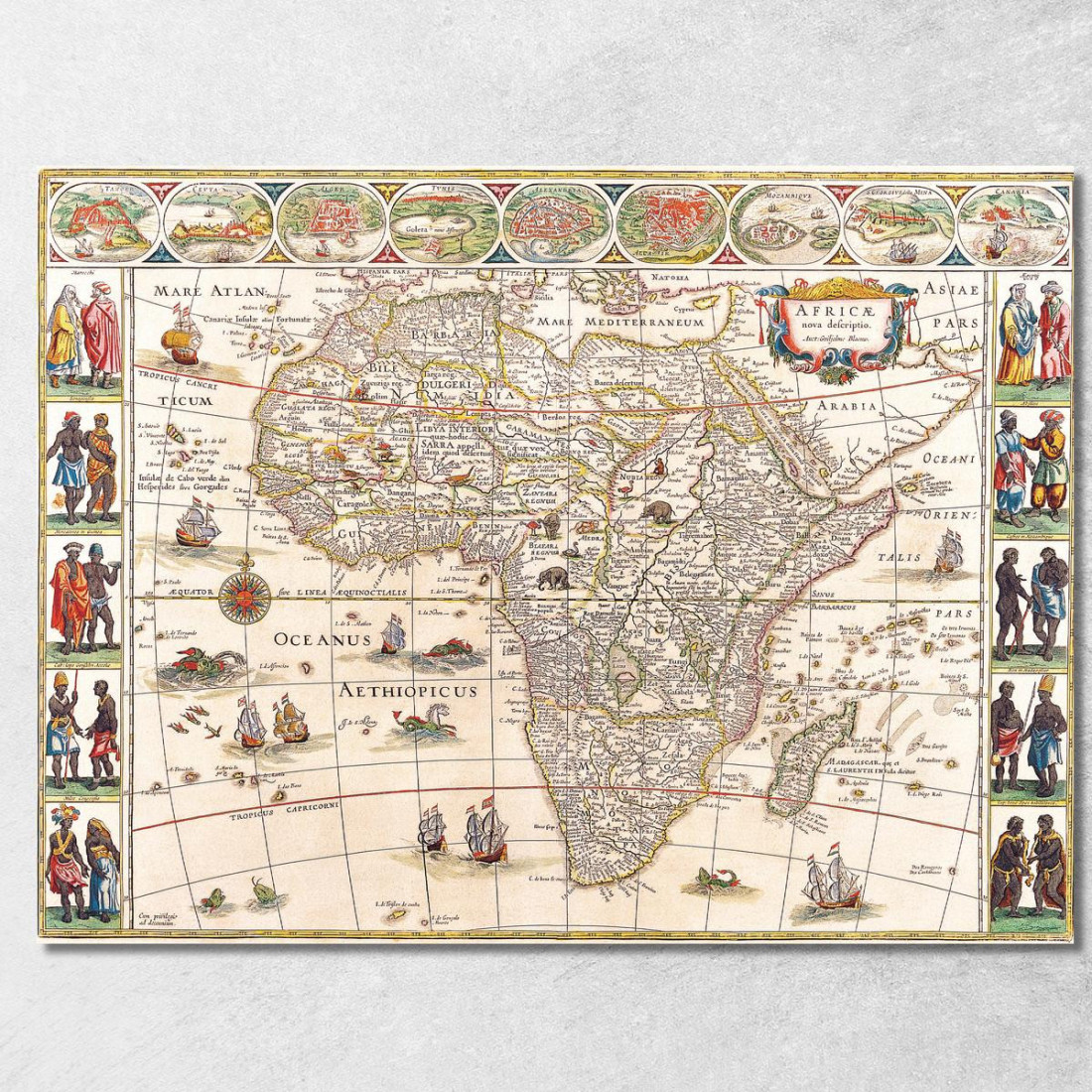 Quadro Mappa Antica Dell'Africa Con Illustrazioni Di Navi E Popolazioni Locali map5 quadro stampato su tela Quadro Mappa Antica Dell'Africa Con Illustrazioni Di Navi E Popolazioni Locali map5 quadro stampato su tela